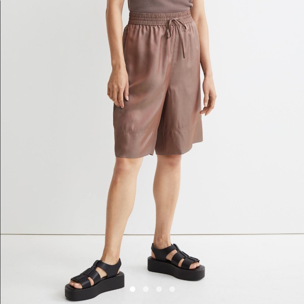 Silk-blend Bermuda shorts H&M premium